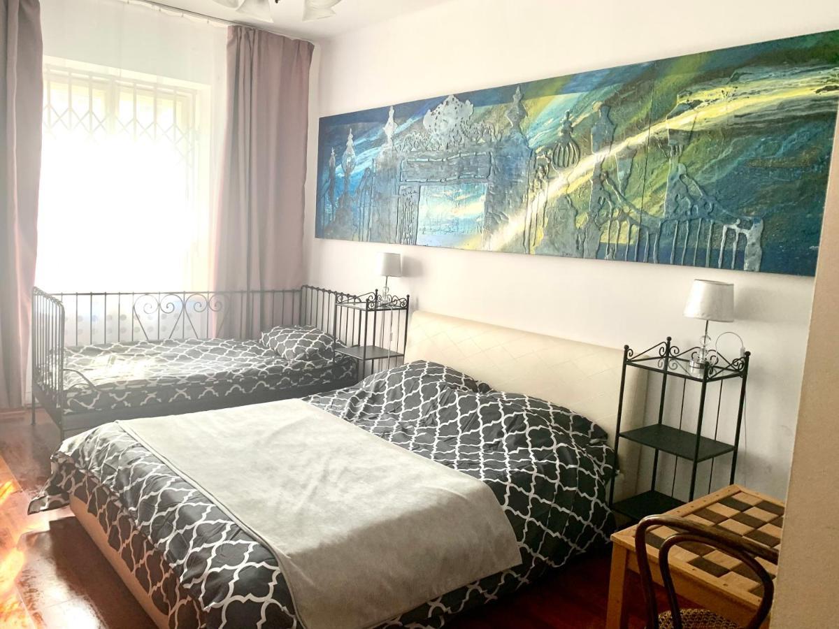 Apartment Beautiful And Charming In The Heart Of The Old Town