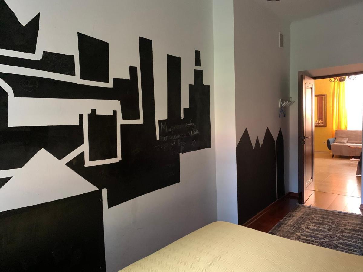 Beautiful And Charming In The Heart Of The Old Town Apartment